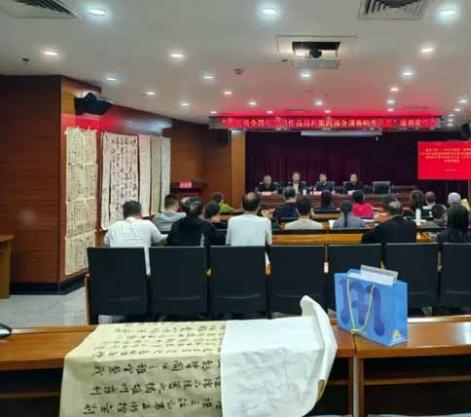 保定书协举办公益看稿会，备战全国行草、临帖国展